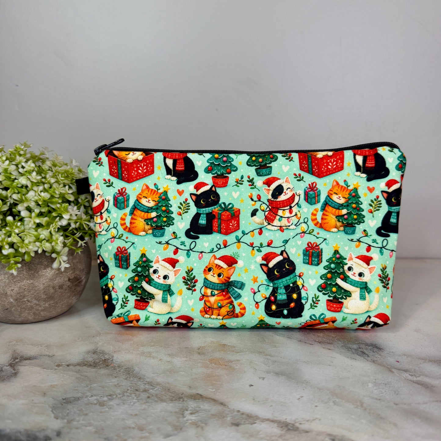 Pouch - Christmas Winter - Cats & Lights