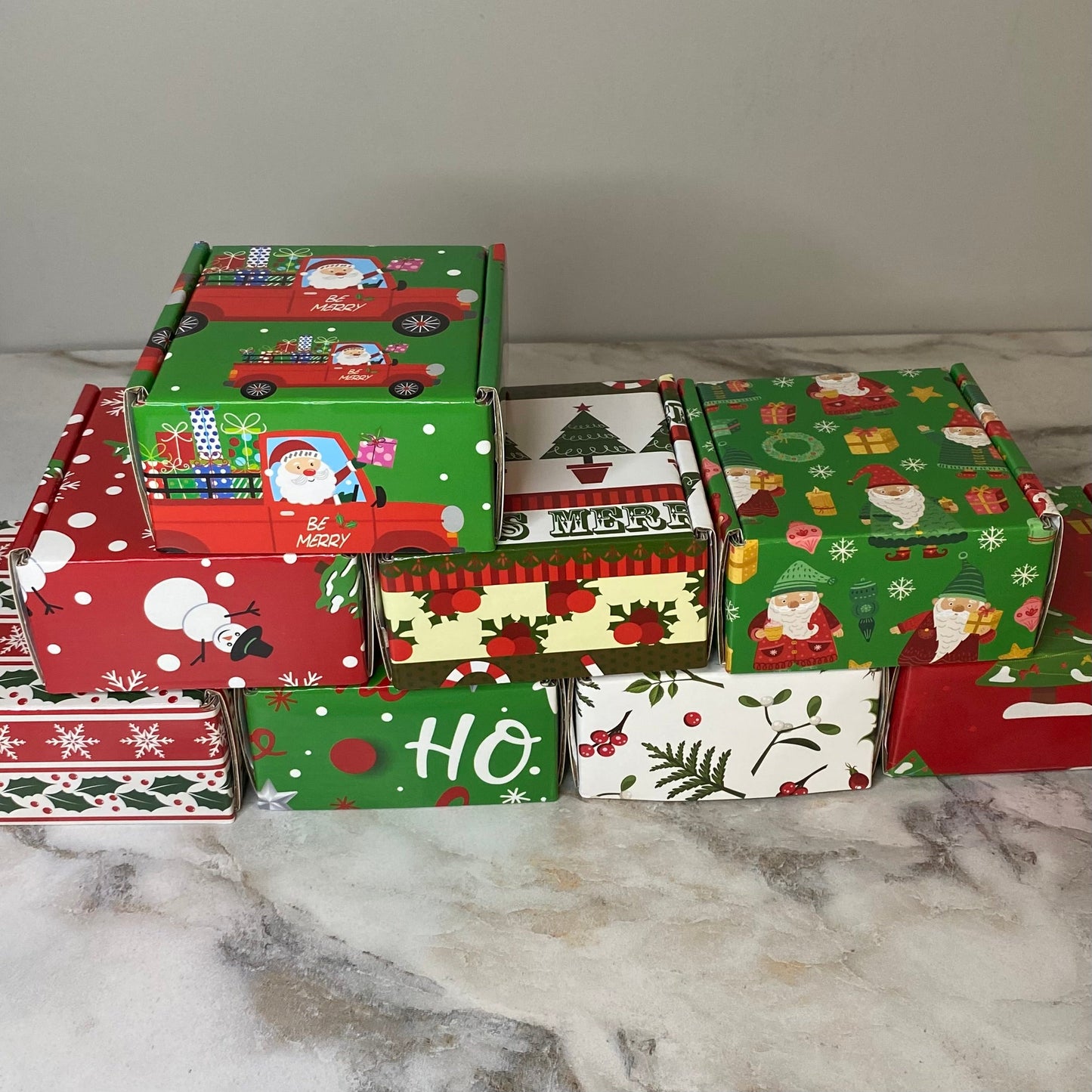 Christmas Gift Box with Crinkle Paper - Extra Small