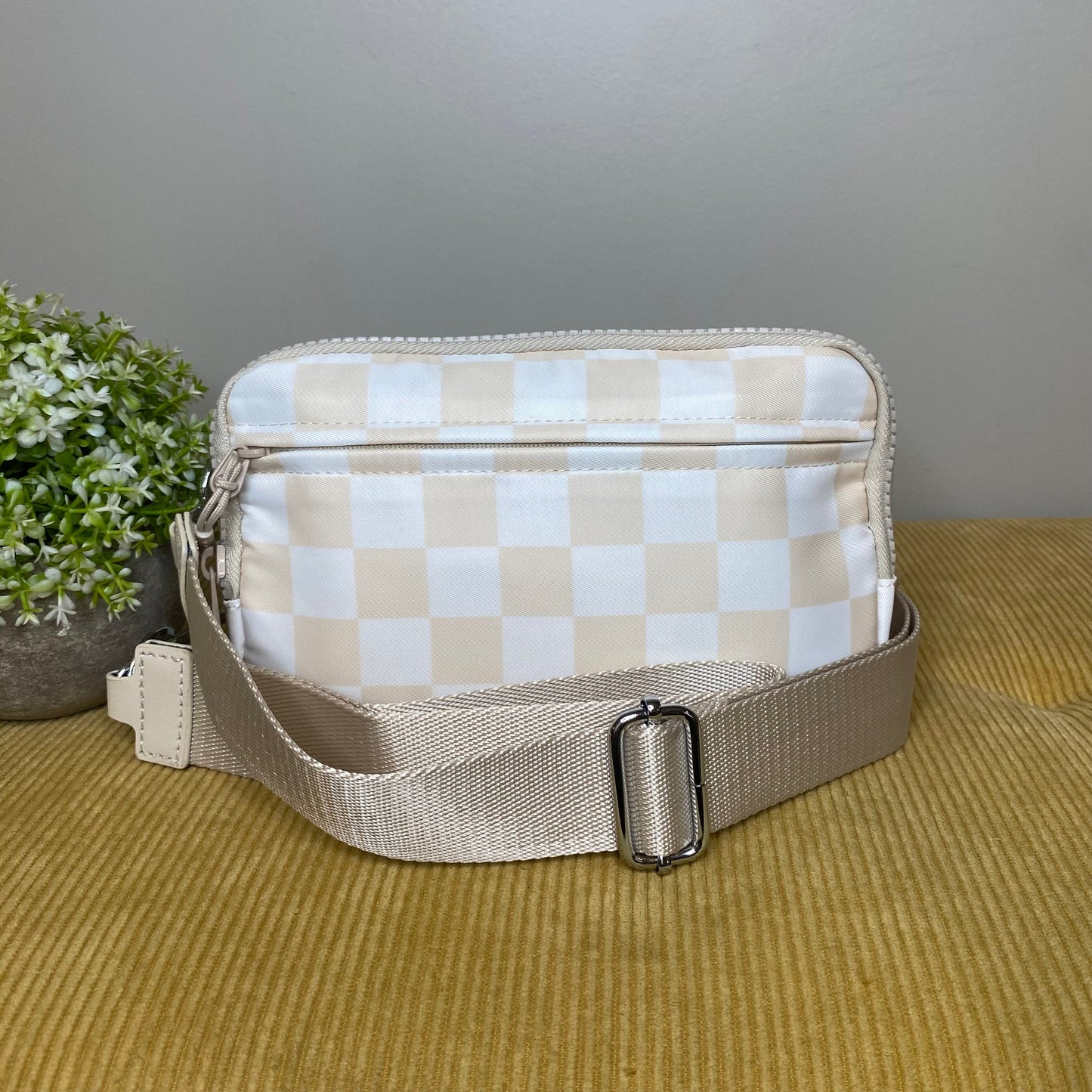 Remi - Nylon Crossbody Checkered - PREORDER