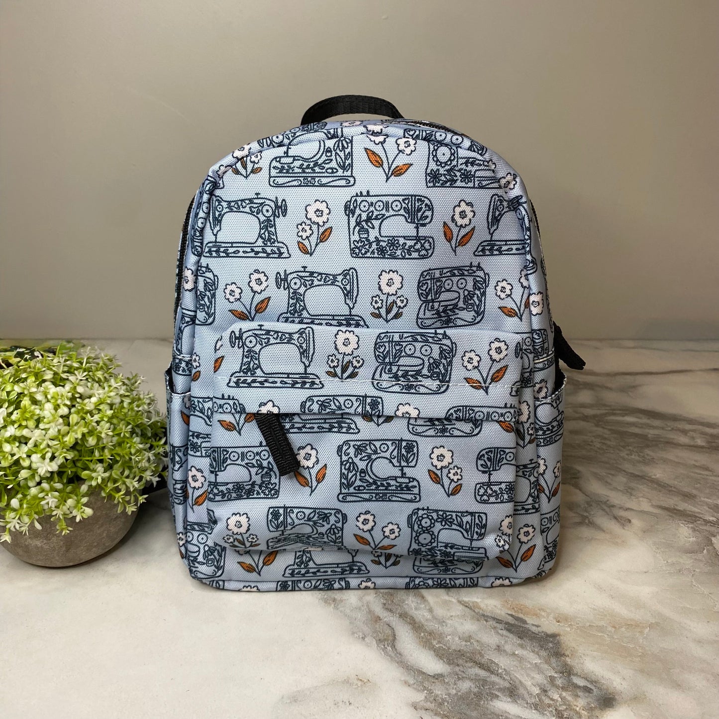 Mini Backpack - Sewing Machine