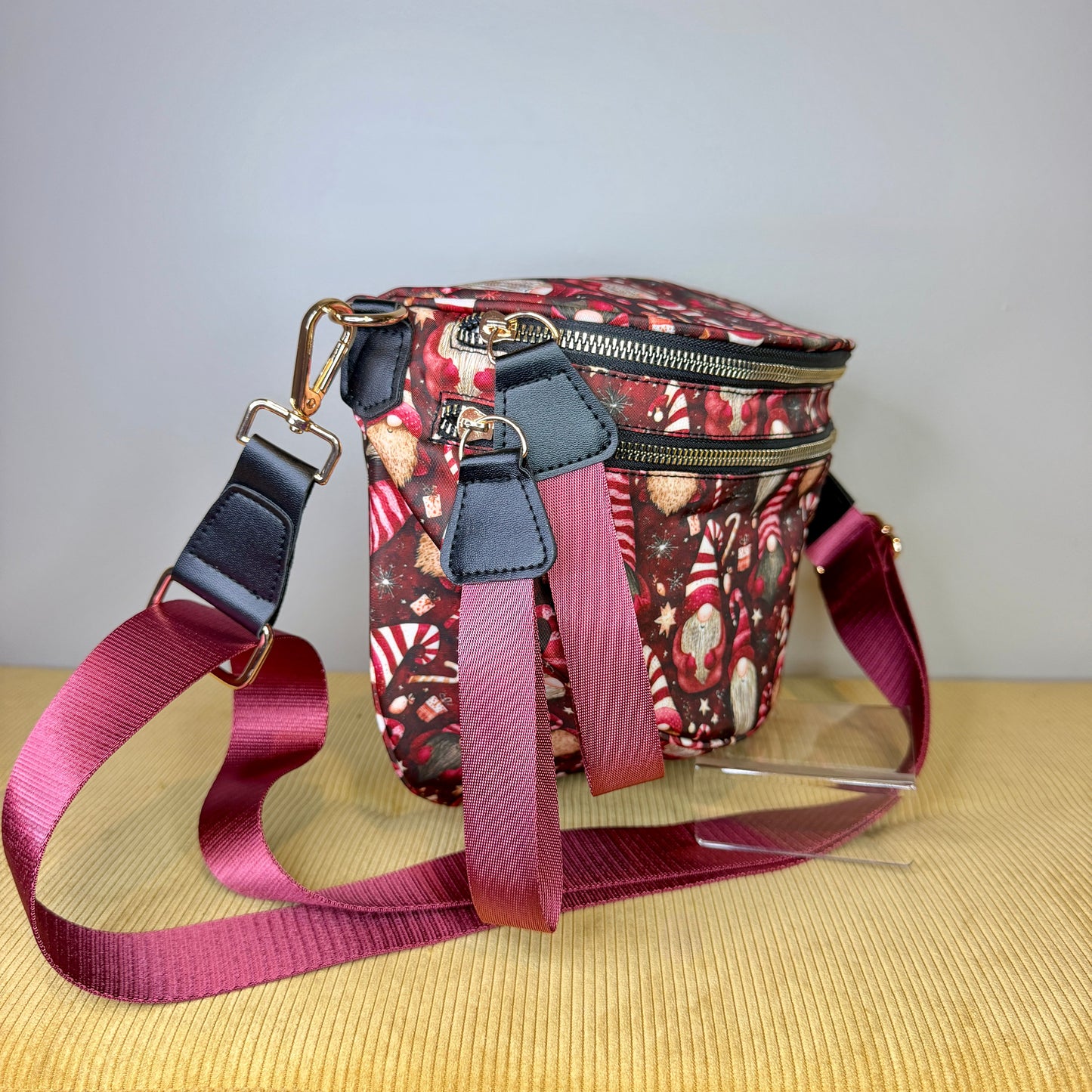 The Roni Nylon Crossbody - Christmas - Gnomes