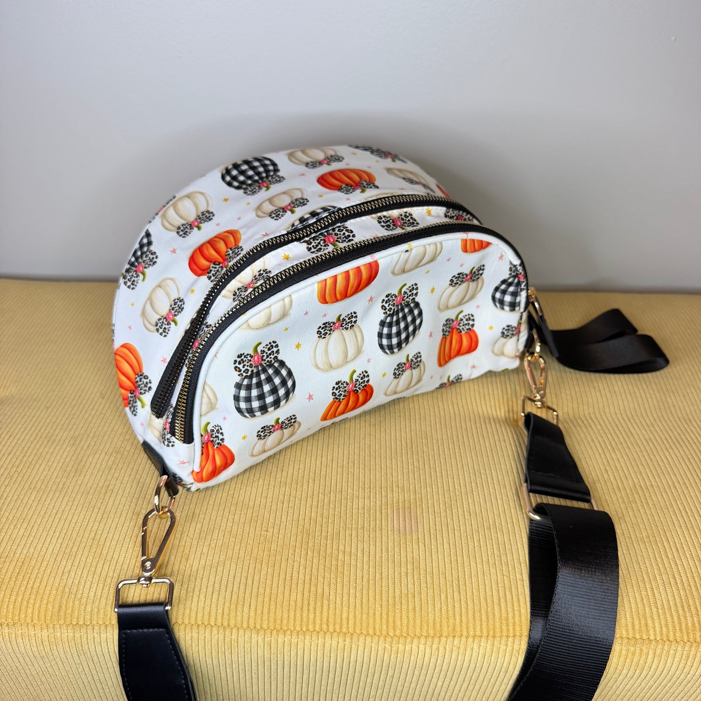 The Roni Nylon Crossbody - Halloween Fall - Bow Pumpkin