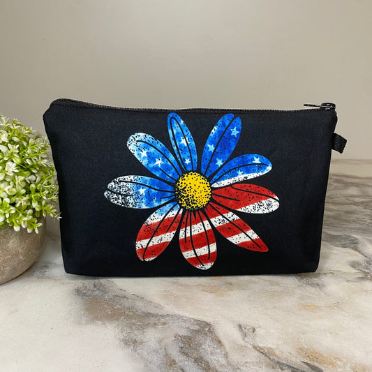 Pouch - American Flag Daisy